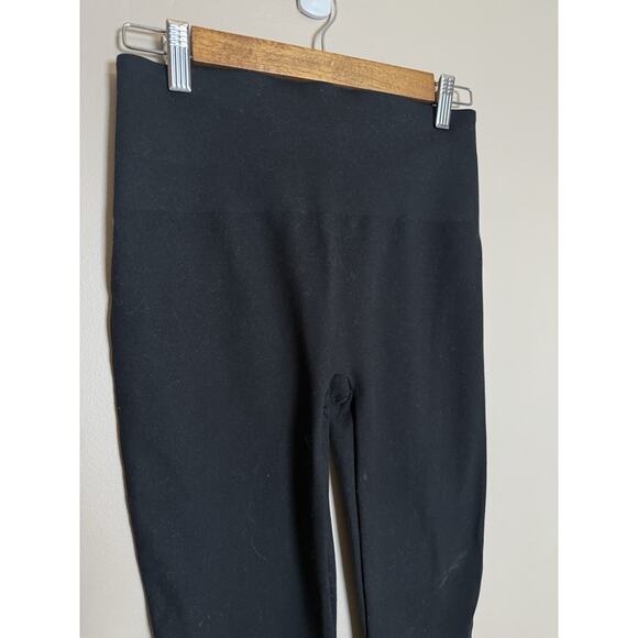 Spanx Essential Leggings Womens Medium Capris Black High Waisted Legging FL1415 - Picture 2 of 8